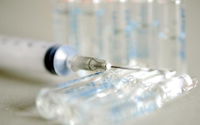 世界杯场上激战正酣,世界杯带伤出战的球员