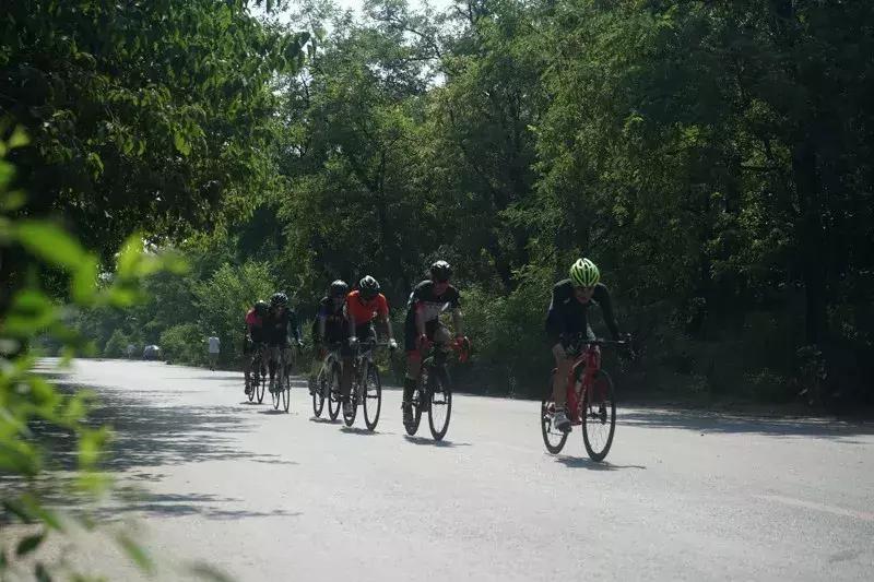 新手自行车骑行装备全套推荐,自行车骑行旅游装备推荐