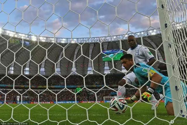 颠覆足球攻略技巧,颠覆了我对体育的认知