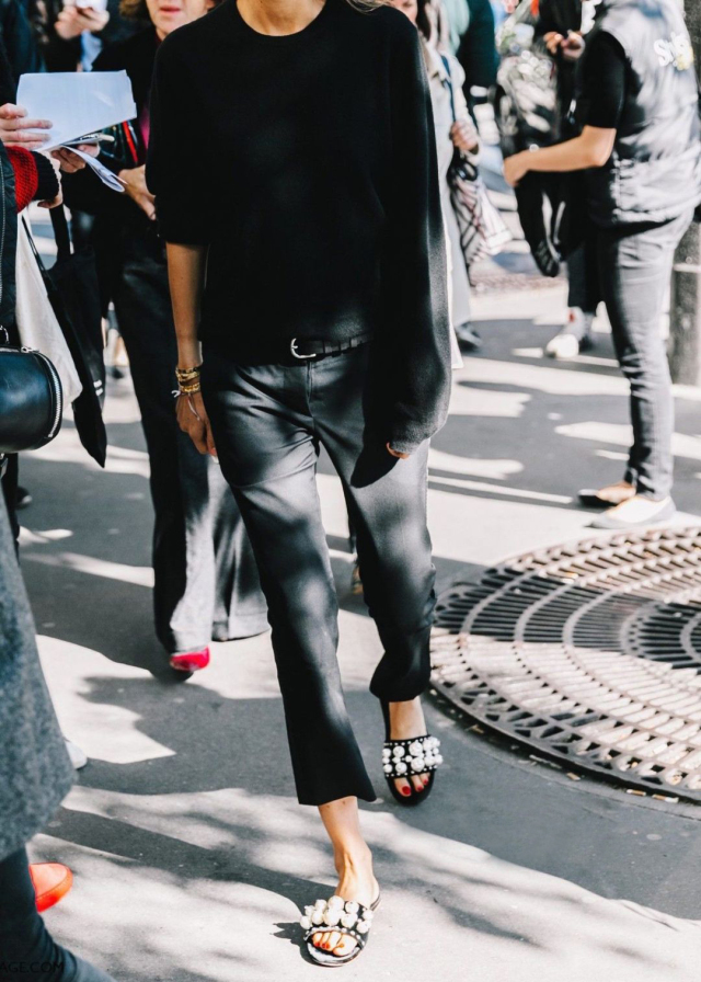 无跟拖鞋夏季新款,时髦夏季拖鞋