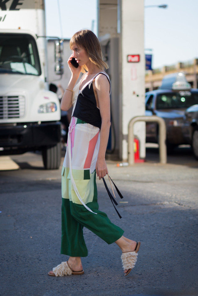 无跟拖鞋夏季新款,时髦夏季拖鞋