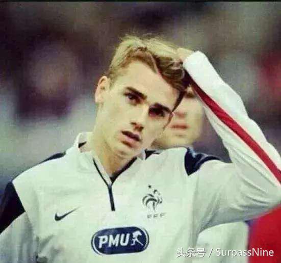 复古油头发型男,足球球星发型油头