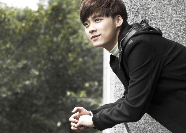 六月份桃花运爆棚的三大生肖,7月桃花遍地得异性青睐的3大生肖