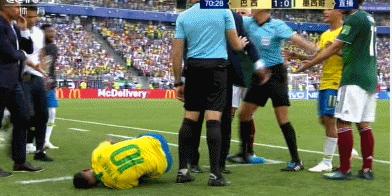 盘点世界杯“戏精”球星：内马尔翻滚不算啥，他才是出了名的会撞