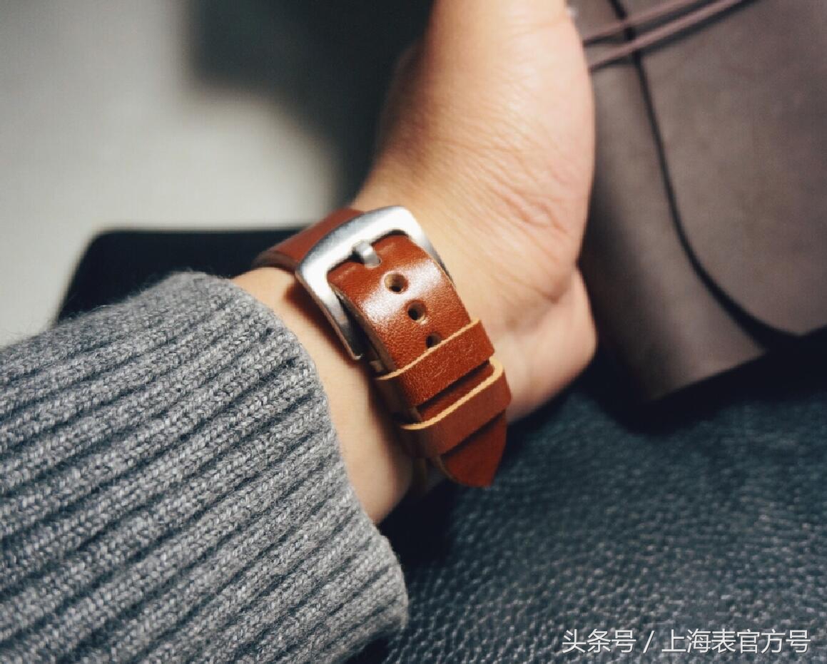 22岁送自己一块手表,老上海牌手表现在值多少钱