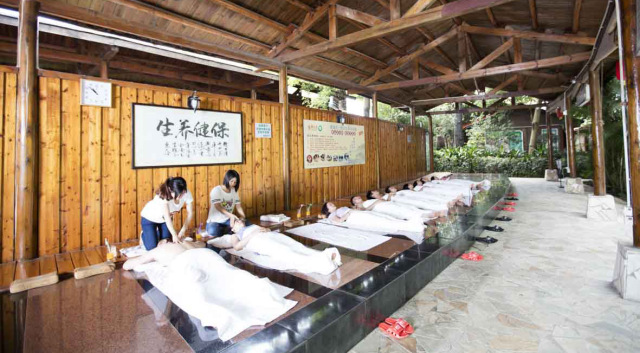 清远佛冈聚龙湾温泉,暑期聚龙温泉