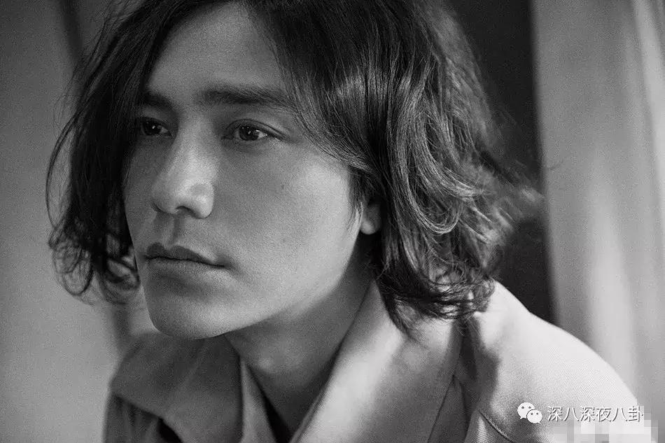 陈坤谈c罗视频,陈坤点赞吴磊视频