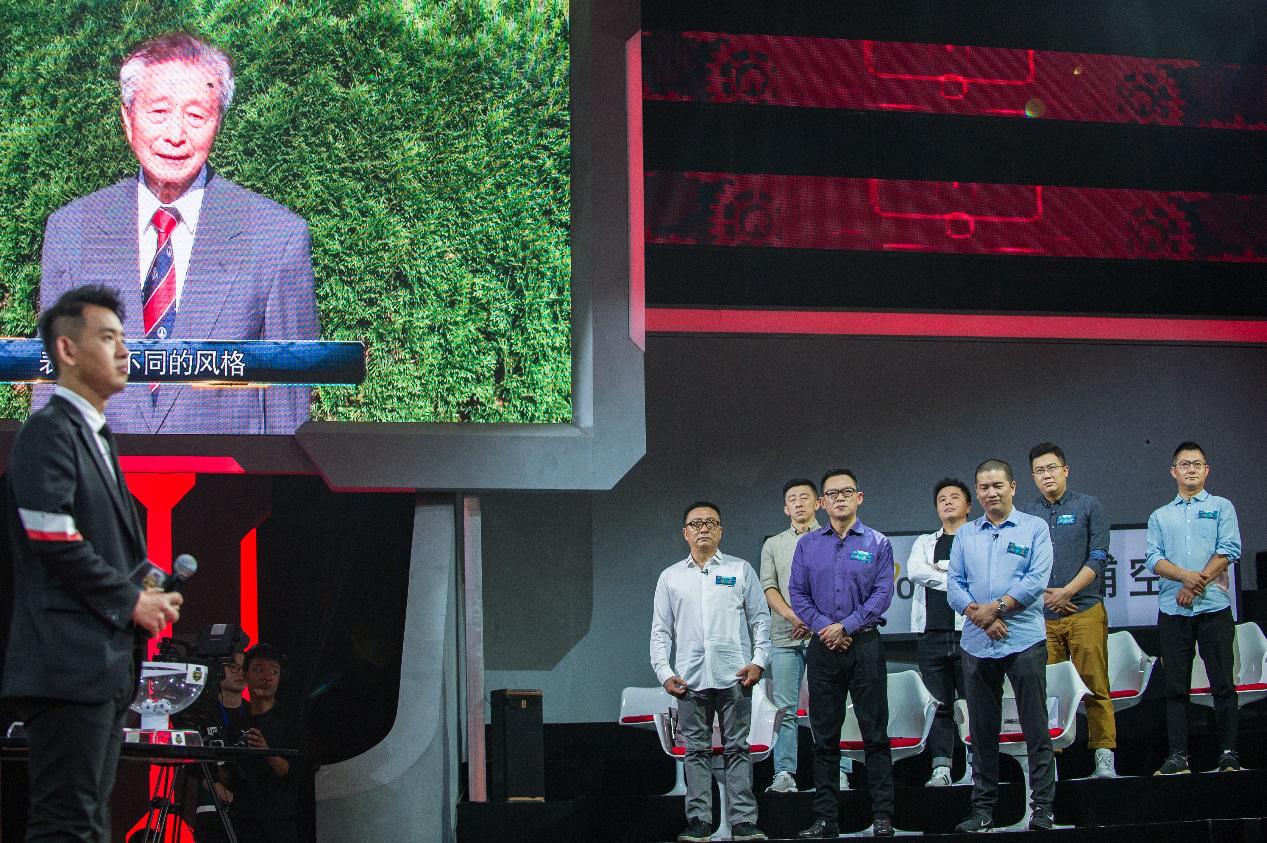 足球解说大会苗霖pk陈文森,足球解说苗霖近况