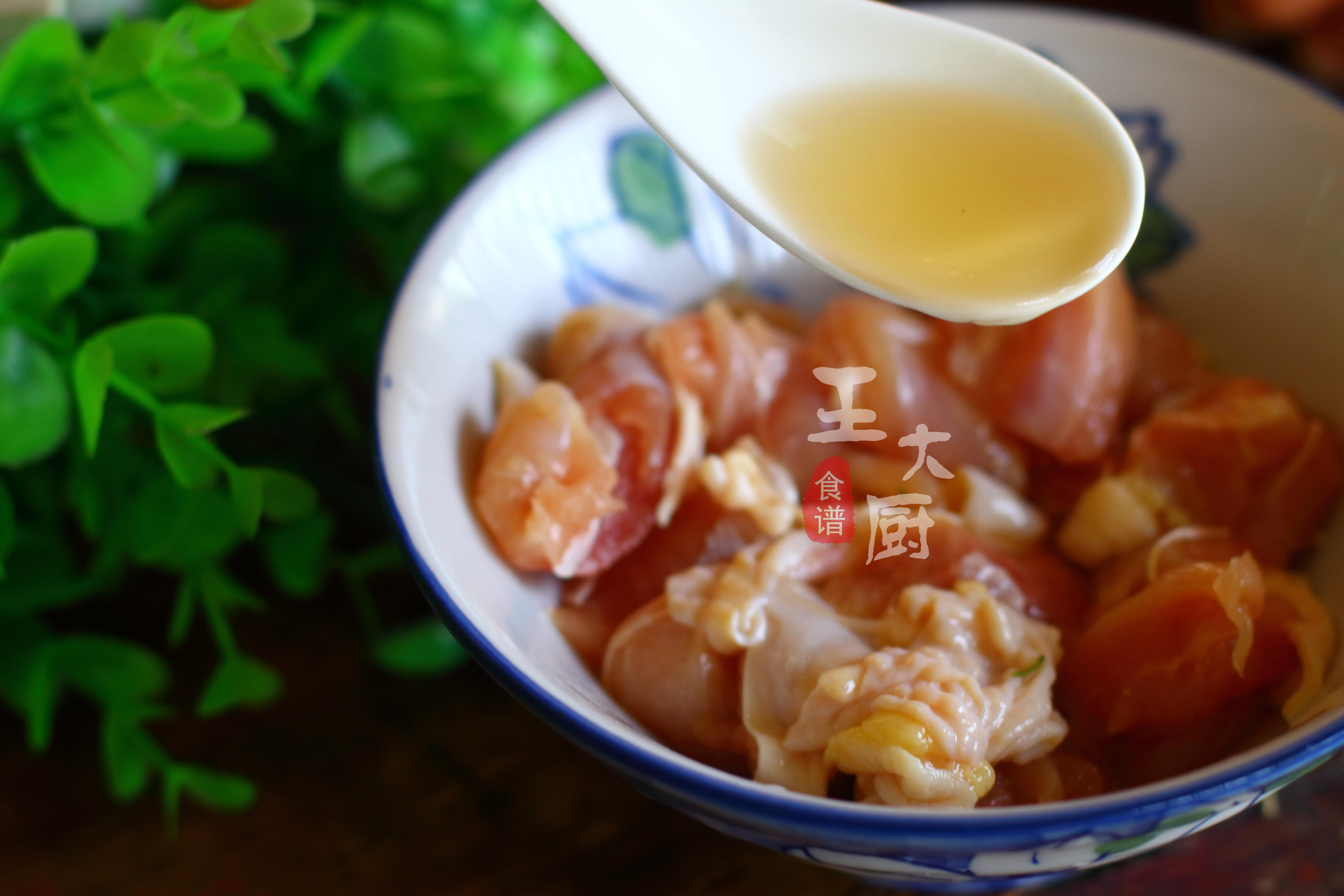 最正宗的黄焖鸡米饭，以后不用再花冤枉钱了，自己在家做好吃极了