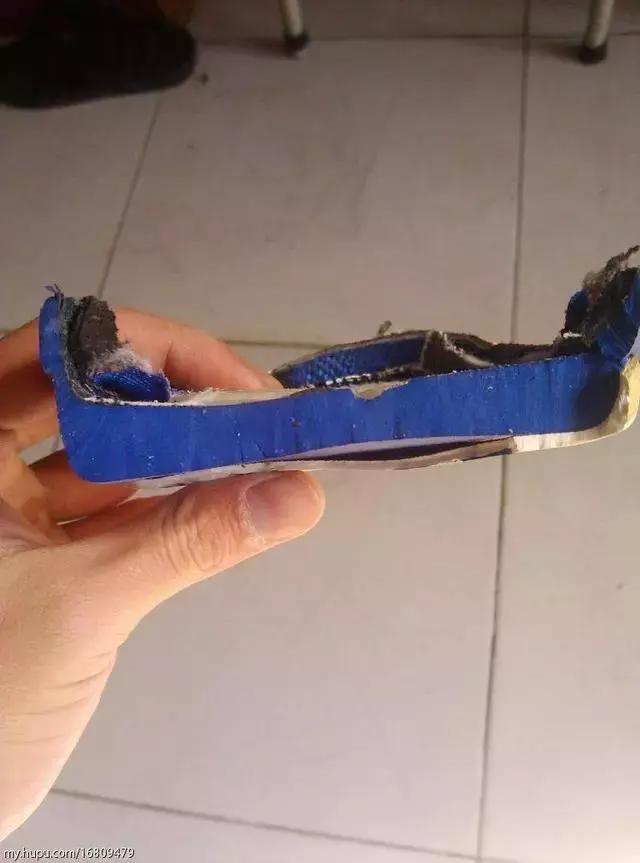 「WEN」—耐克实习导购说露娜下面有气垫，我笑了