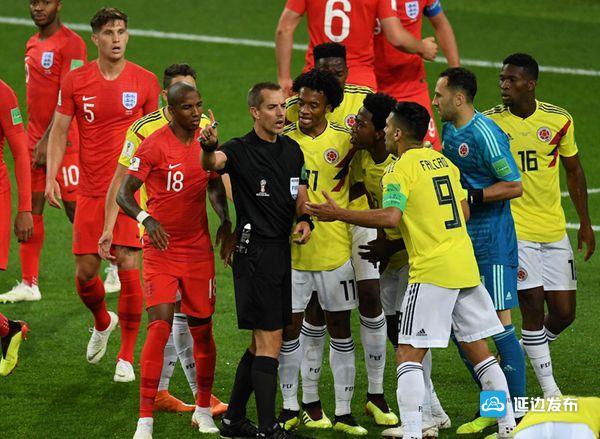 马拉多纳为哥伦比亚站台，炮轰美国裁判反被FIFA抨击