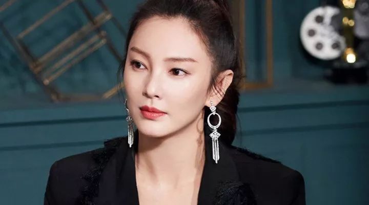 胶原蛋白肽张雨绮,张雨绮吐槽口服胶原蛋白