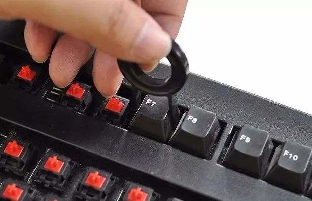 键盘清洁最简单,脏键盘日常清洗
