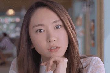 奶茶妹妹章泽天身穿无痕裤显气质,奶茶妹妹章泽天和刘强东早期视频