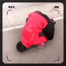 学会空中倒立,学会倒立就可以学的动作