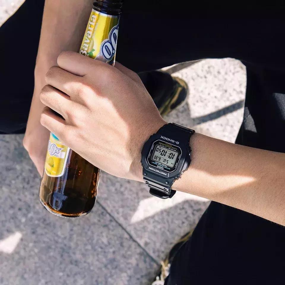 时尚百搭好看学生手表,适合学生党的智能霸气手表