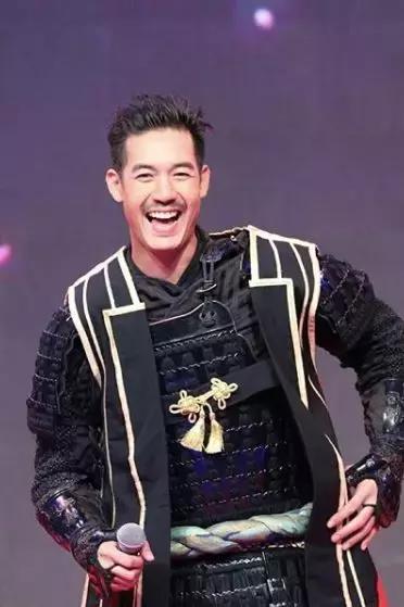 揭露泰国娱乐圈,泰国娱乐圈真实爆料