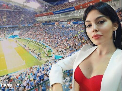 球星们的太太团颜值大赏,球星太太团颜值