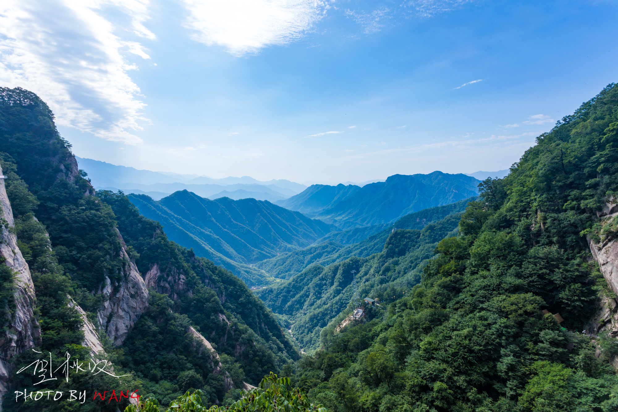 自带空调的白云山,人在画中游,水在空中舞