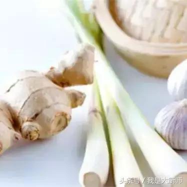 正宗好吃的火锅底料配方,秘制火锅底料配方和熬制方法