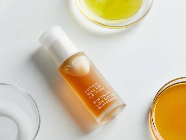 改善胸下垂外扩胸衣推荐,紧致胸部防下垂产品