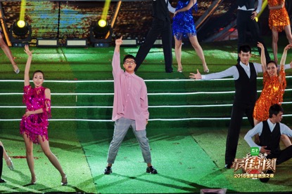 经典歌曲颁奖盛典演唱,经典老歌一人一首成名曲群星视频