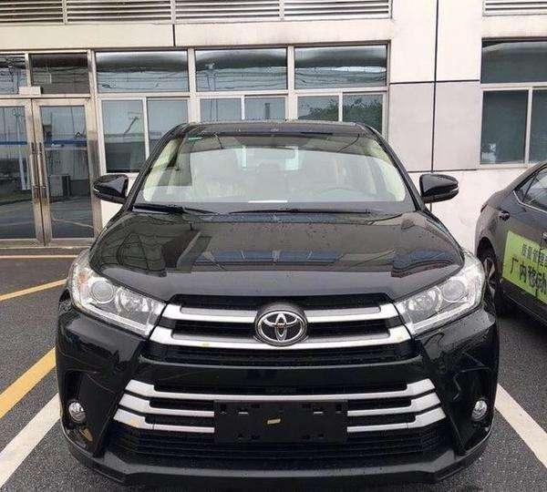 天天被吊打的汉兰达,被suv碾压两次