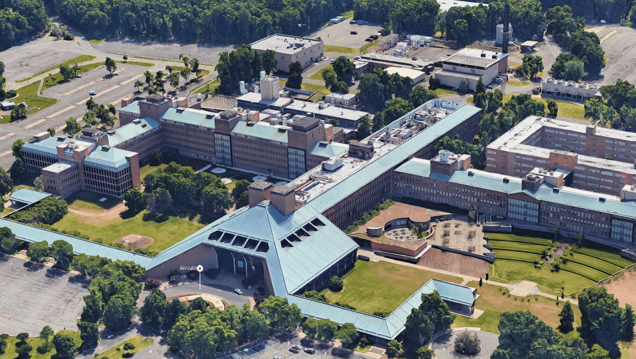 她曾深陷“诺奖级”学术丑闻，潜心耕耘靠人造皮肤爬回巅峰