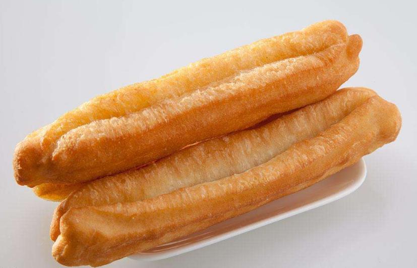 油条正宗做法和配方全过程,家用油条配方最正宗的做法