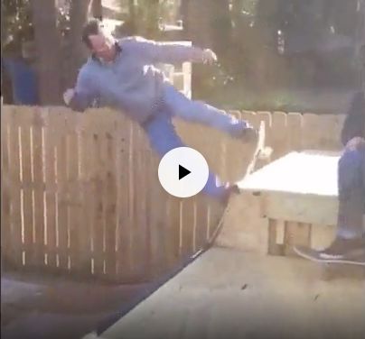 “老爸爱偷穿我的sup出门，羡煞旁人”