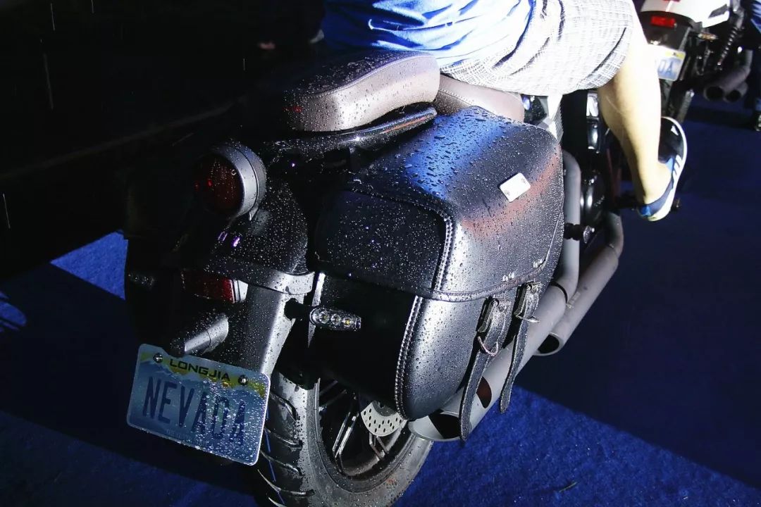 龙嘉v途250新款,v咖龙嘉250几座车