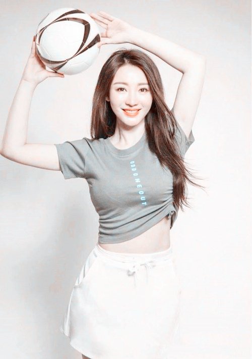 女明星足球宝贝最火的照片,最美的几个足球宝贝艳压群芳