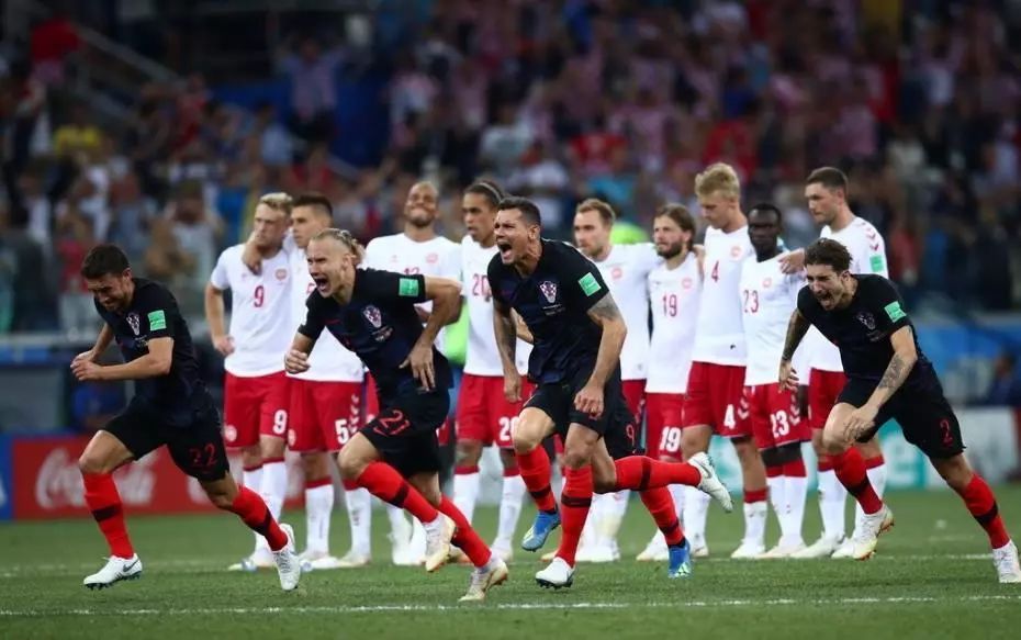 这个只有400万人口的东欧小国，在经历了10年内战国家分裂后，克罗地亚队一路逆袭闯入世界杯总决赛！