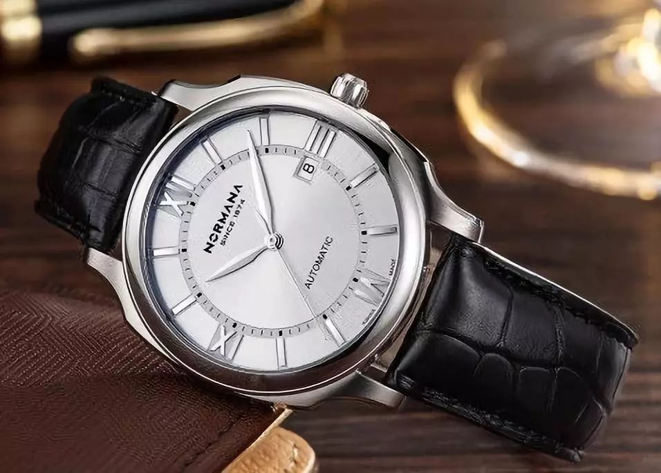 天梭美度浪琴哪个档次高,浪琴天梭美度女表哪个好