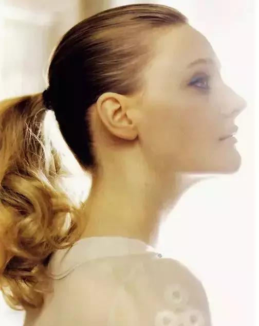 她在谈「高潮」，但并不羞耻