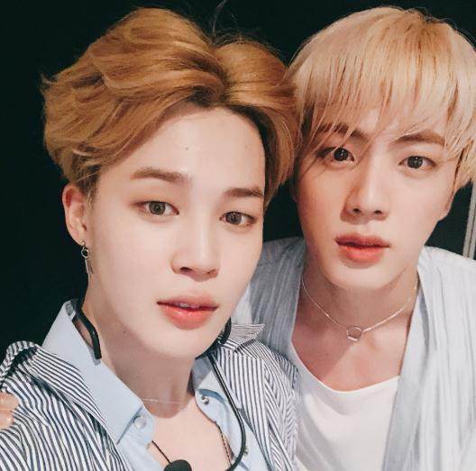 防弹自拍答谢粉丝，闵玧其变“猫猫脸”，朴智旻澄清“秃顶”谣言