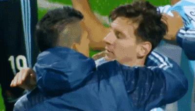 世界杯一部写实又浪漫的腐剧!看的不是球,是满满的基情