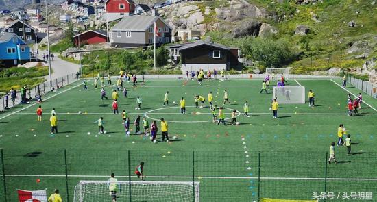 世界杯足球能不能带出体育馆,世界杯为什么建这么多足球场