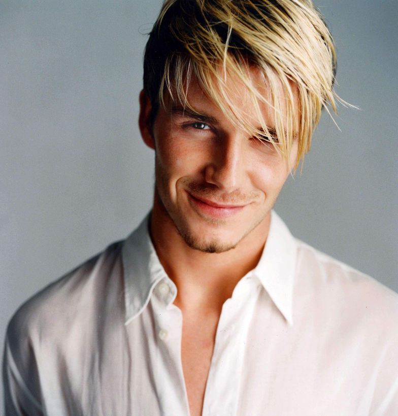 足球比赛c罗梅西卡卡,足坛前三人梅西c罗内马尔