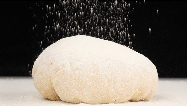 面粉中筋面粉低筋面粉的区别,高筋面粉低筋面粉中筋面粉的区别