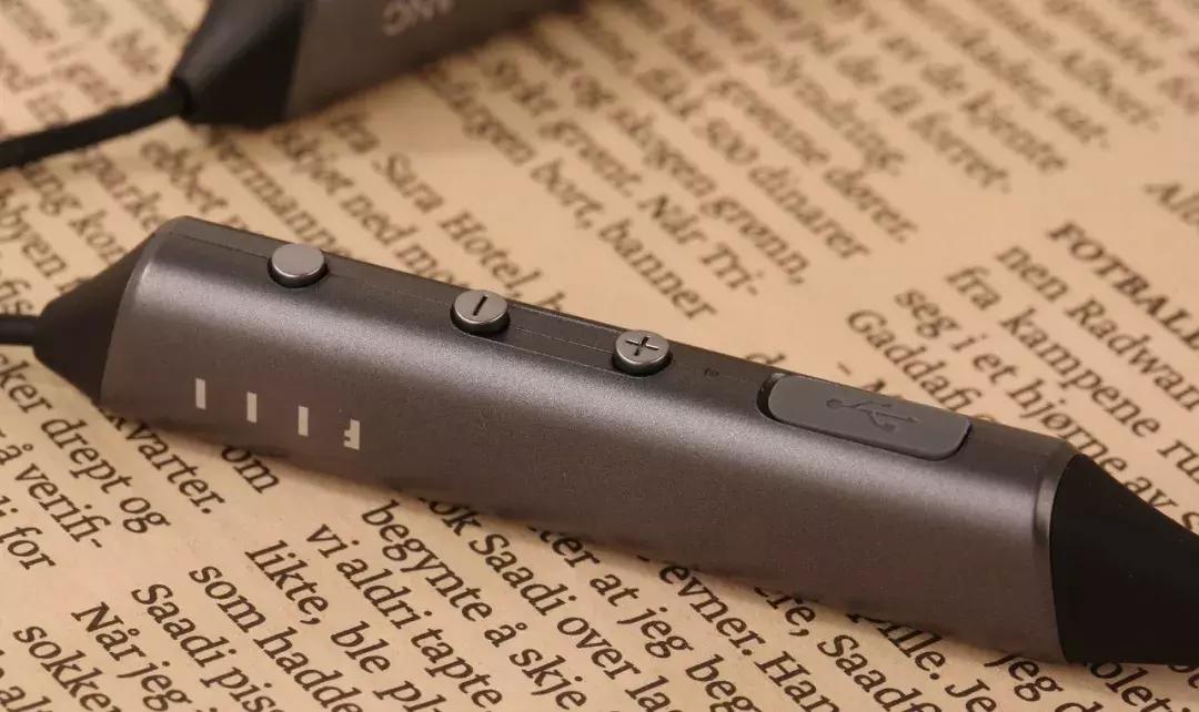 airpodspro2和boseqc35哪个降噪好,bose降噪耳机qc35