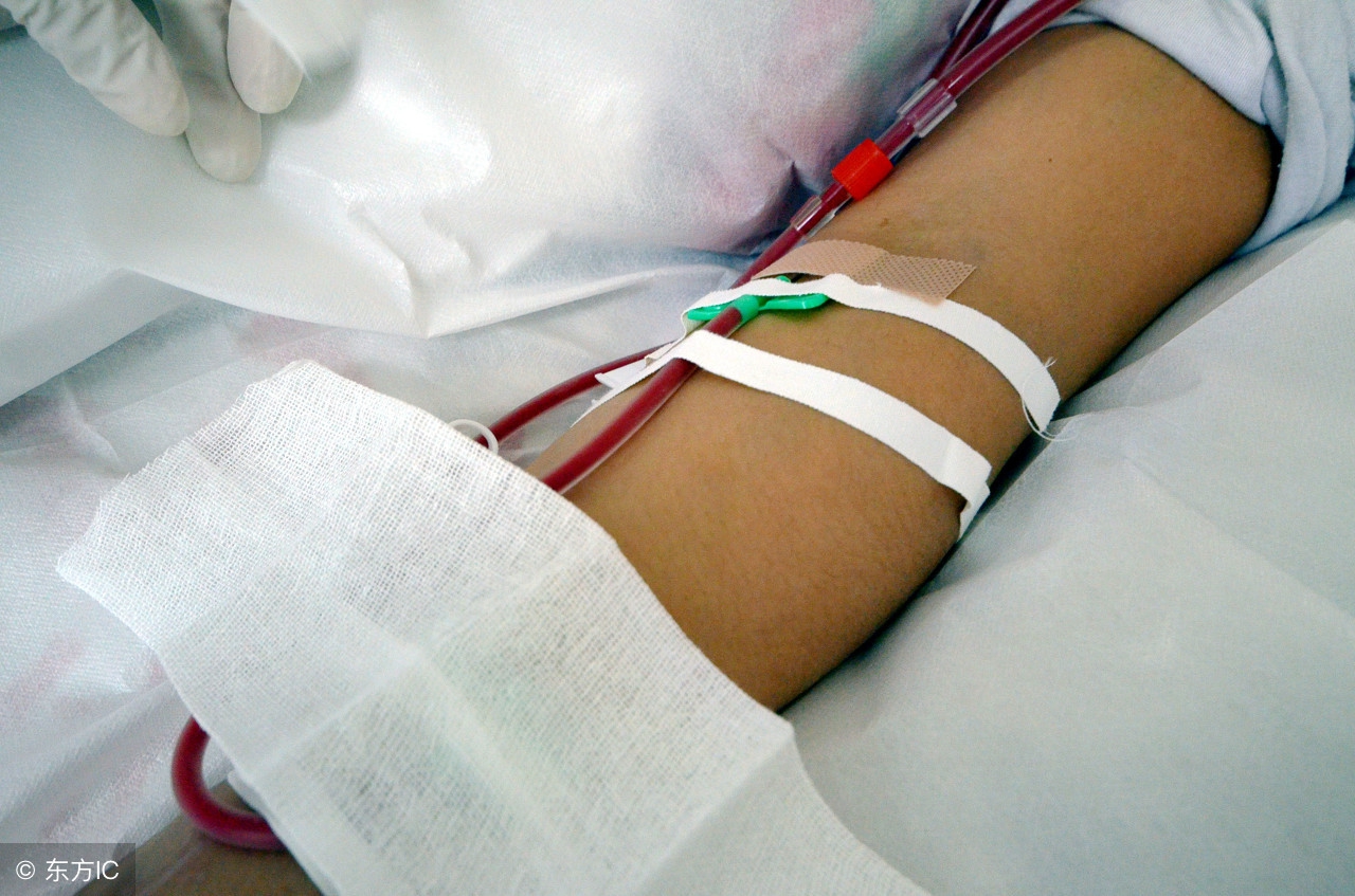 尿毒症早期症状肾功能指标正常吗,尿毒症早期症状是全身瘙痒吗