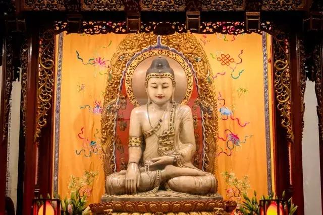 到寺庙没烧香算许愿吗,到了寺庙不拜佛可以吗