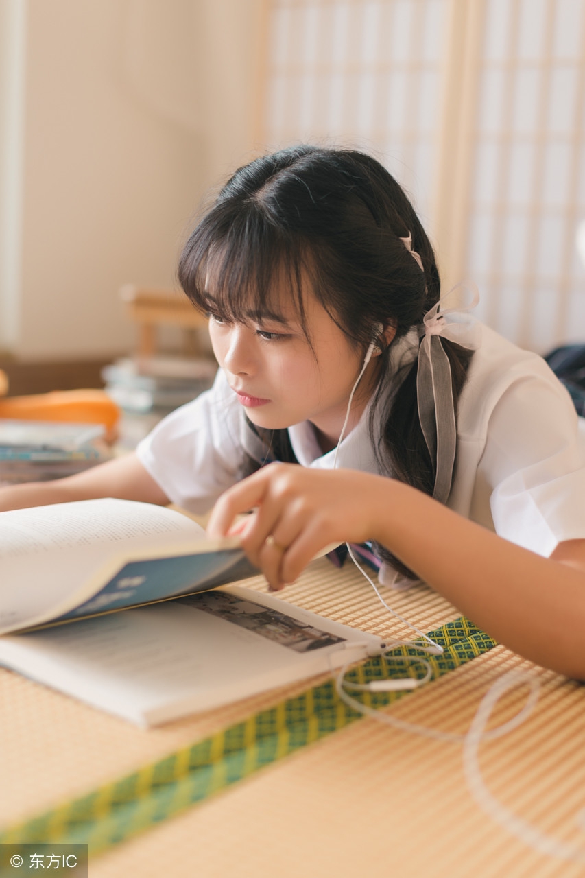 带有俗语的句子摘抄,写一句俗语或名言的句子