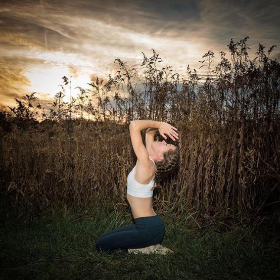 每天坚持40分钟瑜伽效果,瑜伽改善圆肩驼背站立的最佳动作