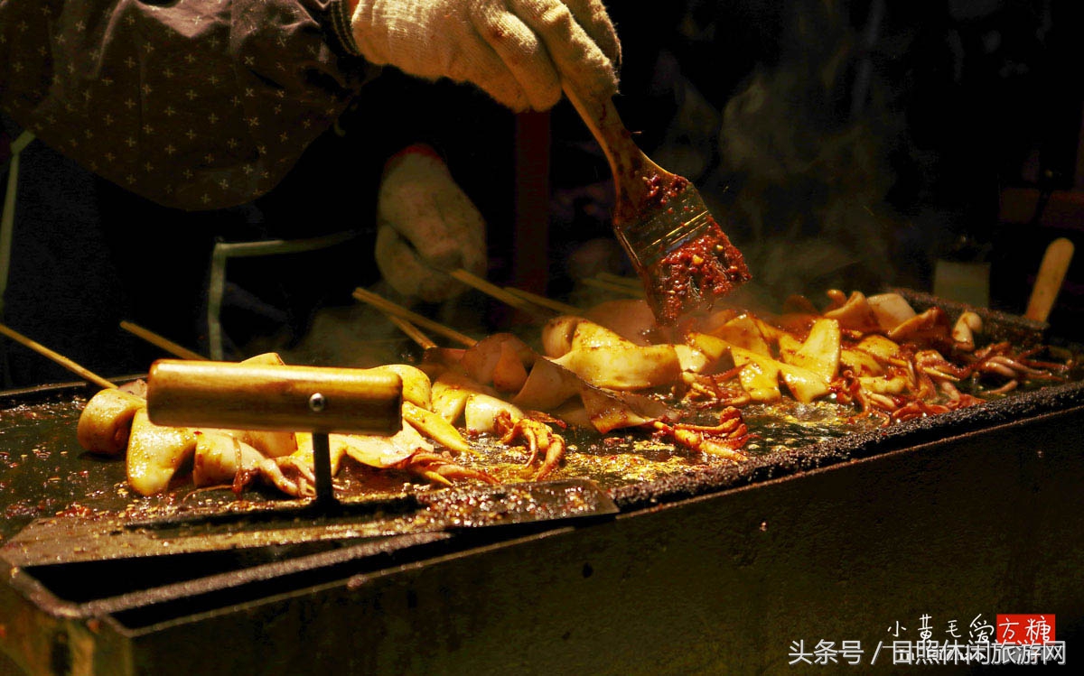 日照浴场海鲜攻略,日照海滨浴场旅游攻略