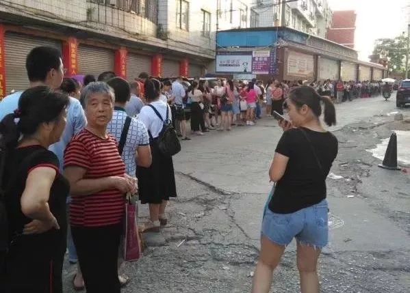 贺州市中小学报名系统初审通过,2021贺州小学预约报名时间