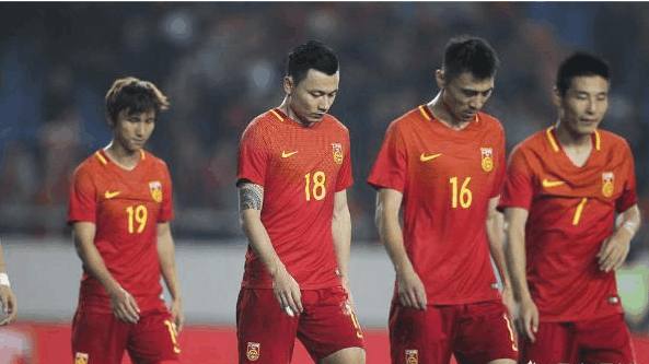 为什么中国足球踢不出来,为什么中国足球踢不进世界杯