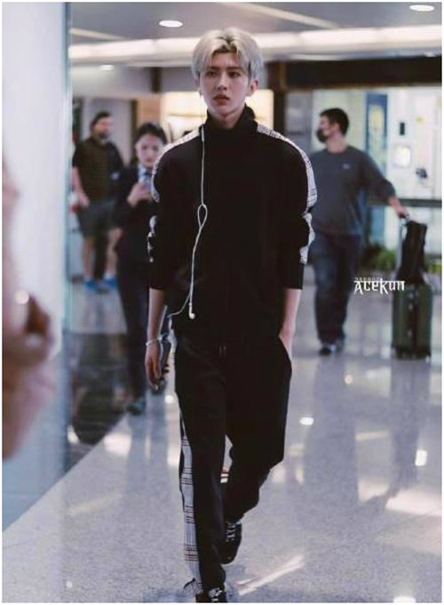 陈立农林彦俊范丞丞霸榜,林彦俊陈立农衣服