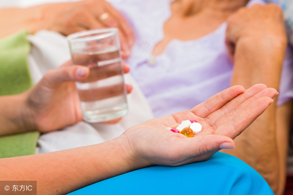 尿酸高到700以上会有什么危害,尿酸高达700以上有什么危害